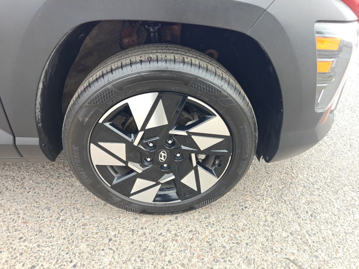 Hyundai Kona photo 8