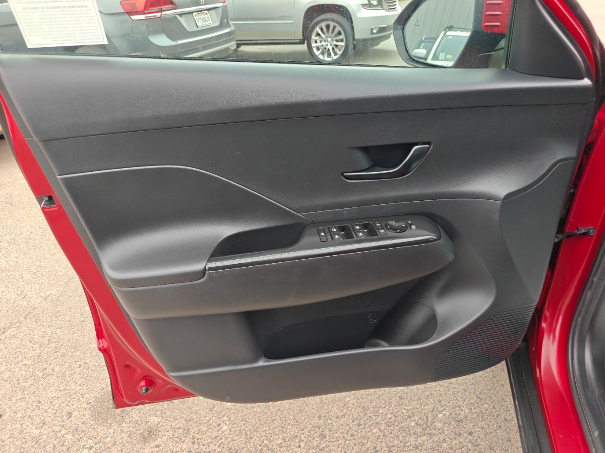 Hyundai Kona photo 21