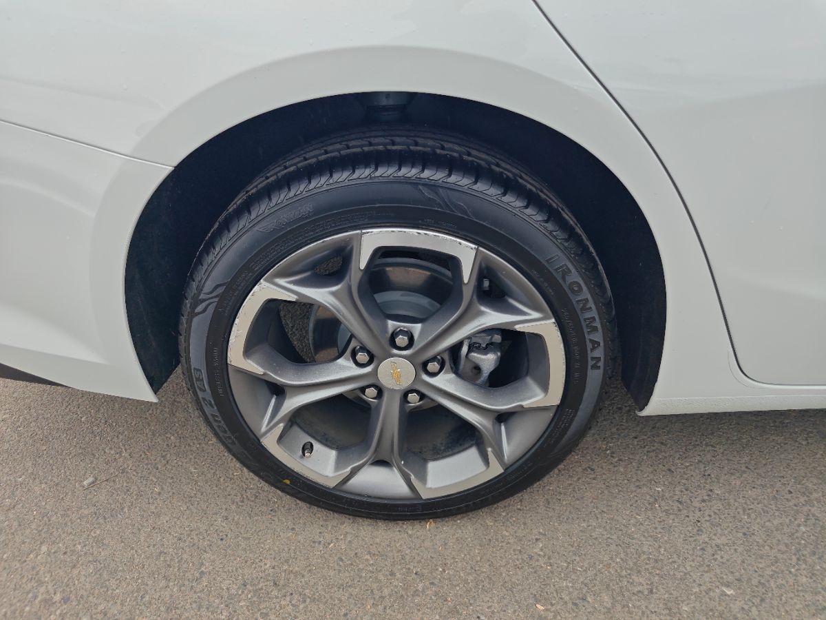 Chevrolet Malibu photo 9