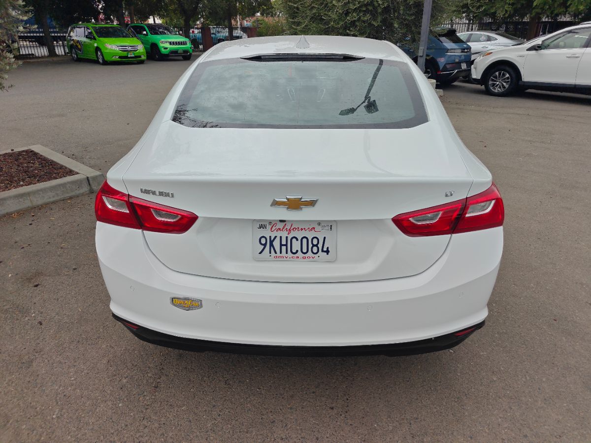 Chevrolet Malibu photo 11