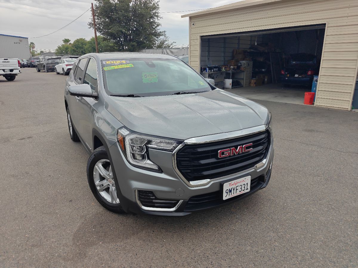 GMC Terrain photo 3