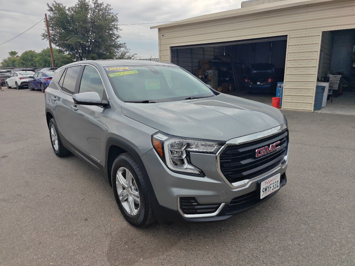 GMC Terrain photo 7