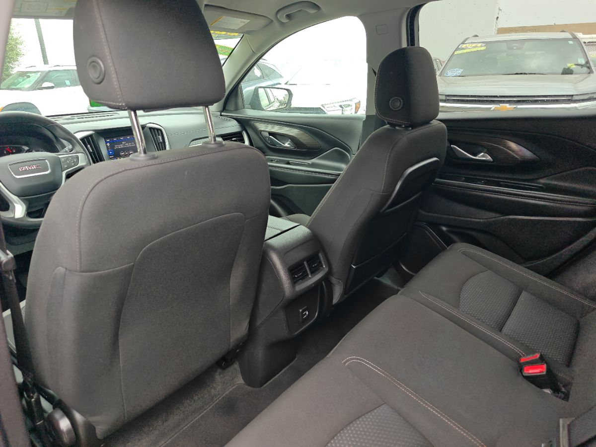 GMC Terrain photo 18