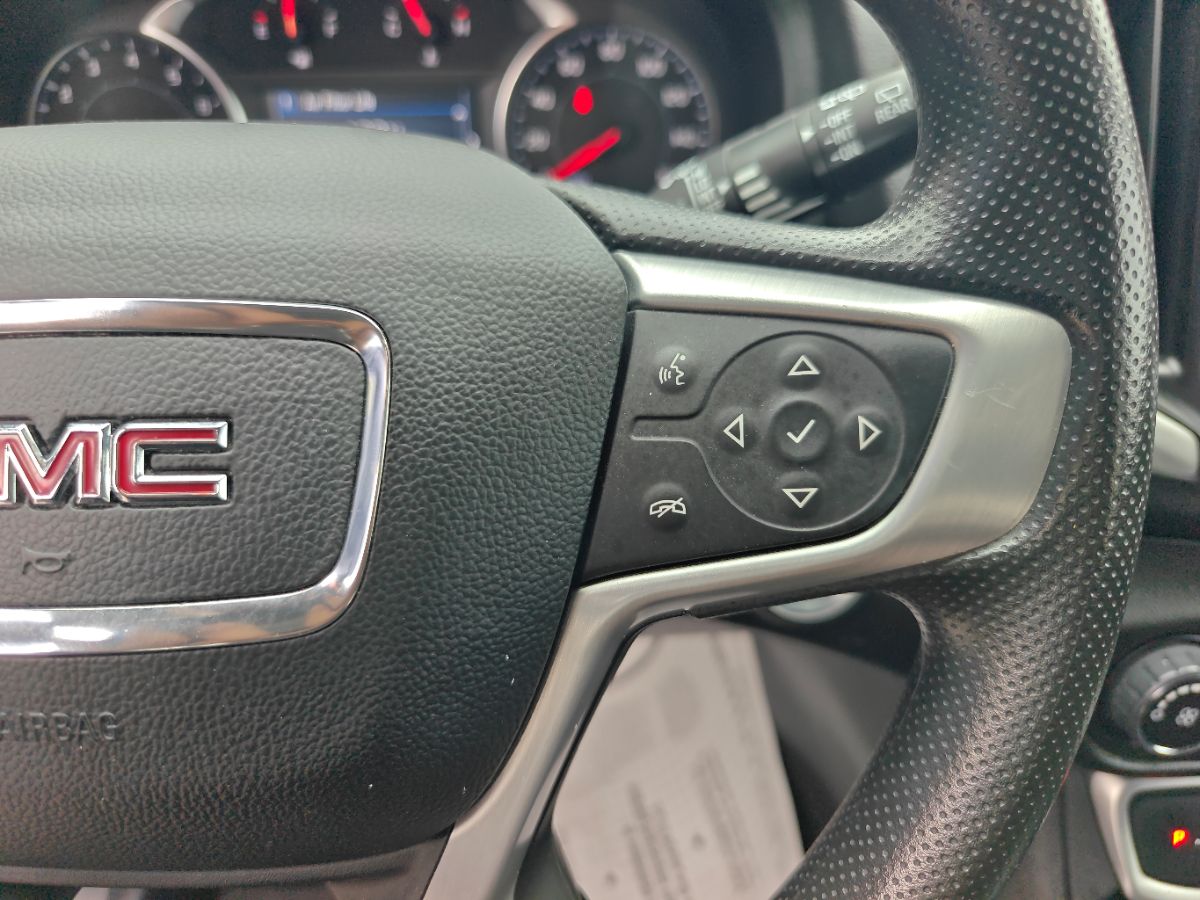 GMC Terrain photo 26