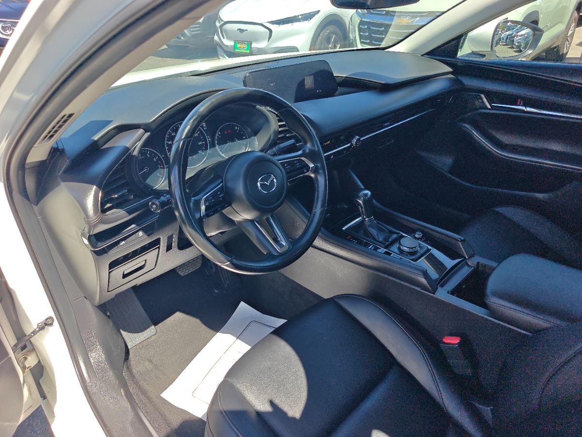 Mazda Mazda3 photo 23