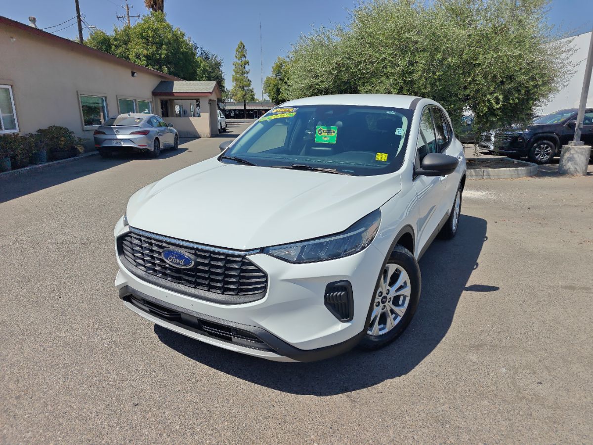 Ford Escape photo 4
