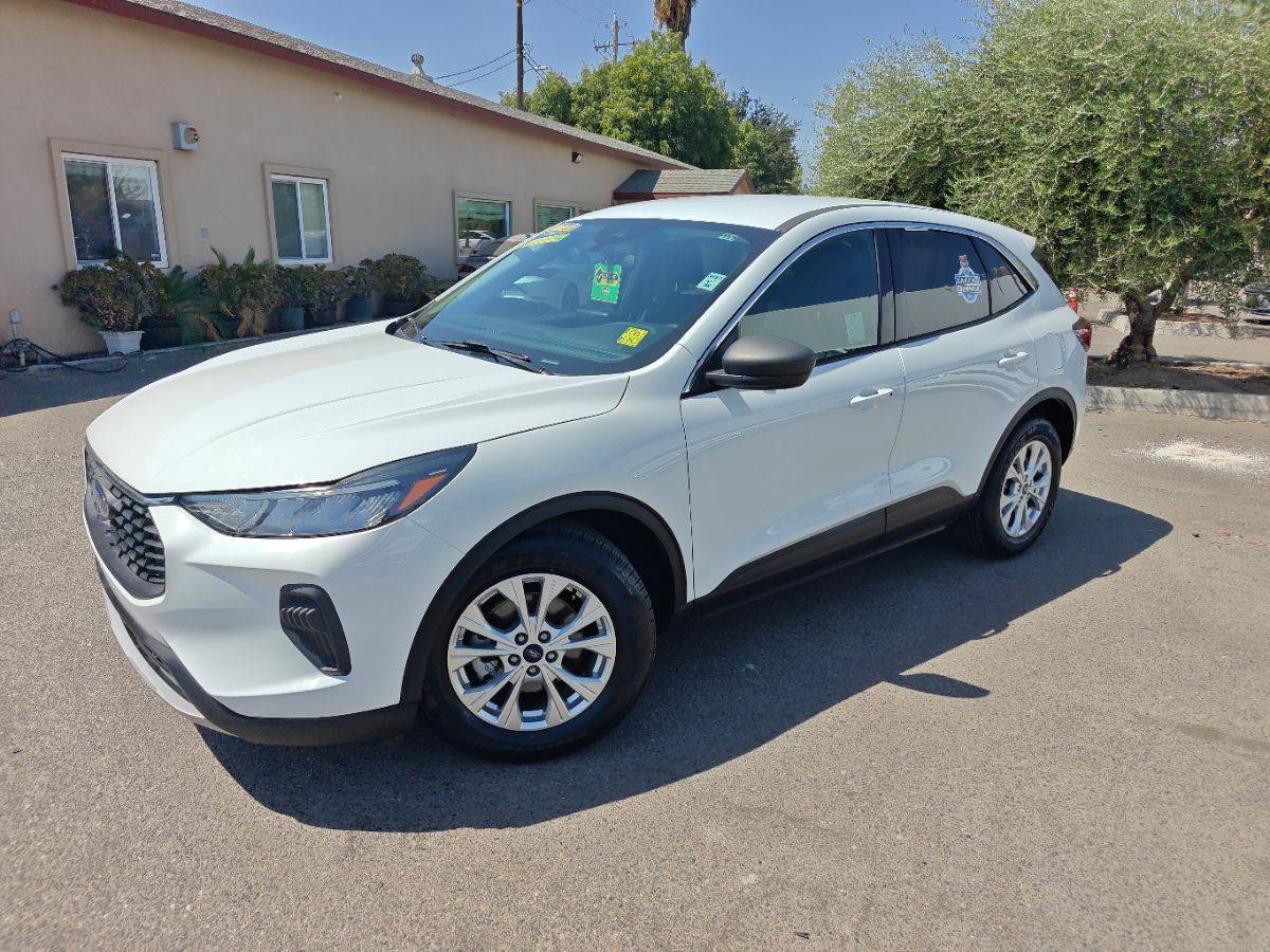 Ford Escape photo 5