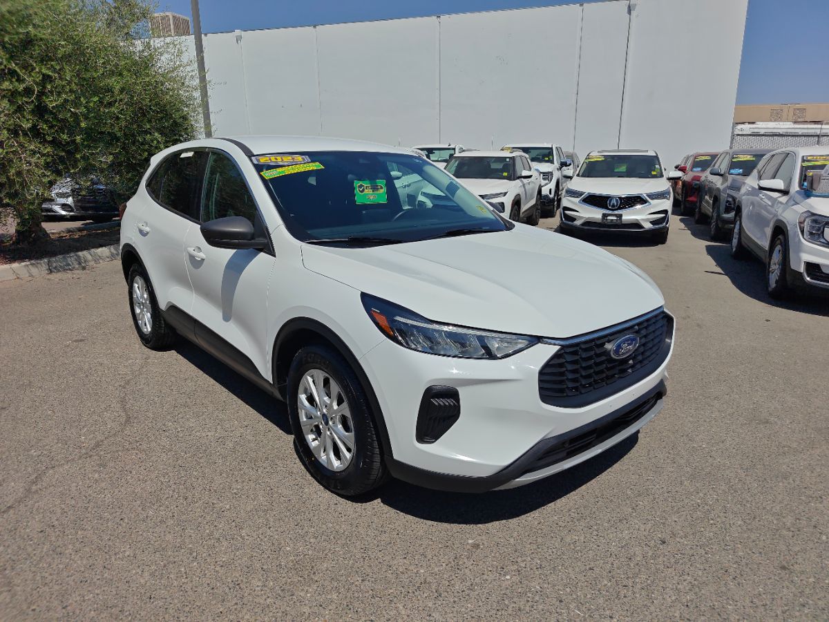 Ford Escape photo 7