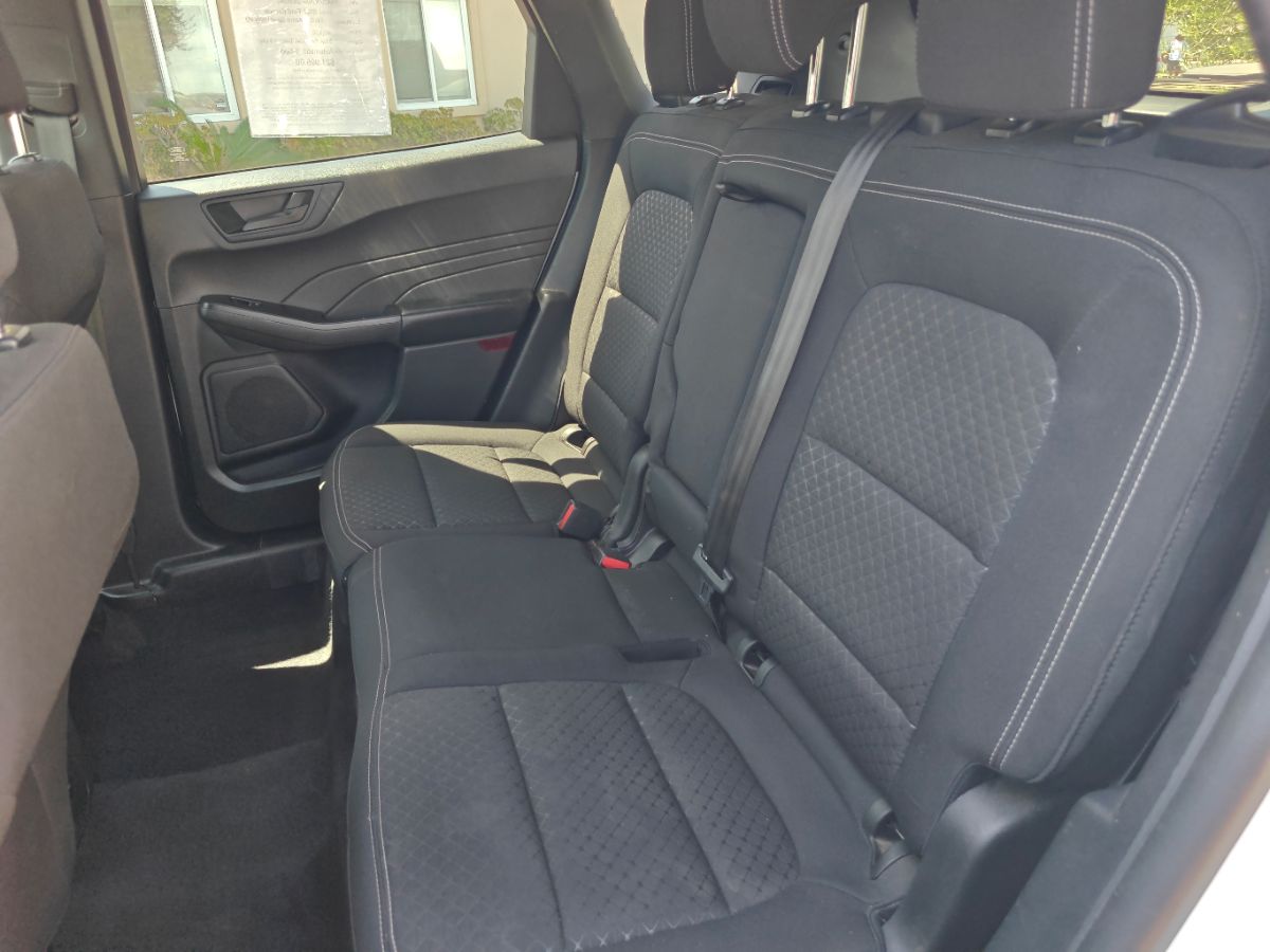 Ford Escape photo 18