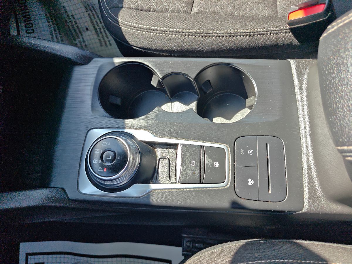 Ford Escape photo 33