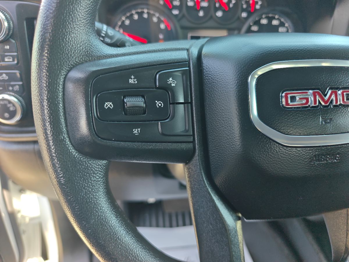 GMC Sierra photo 25