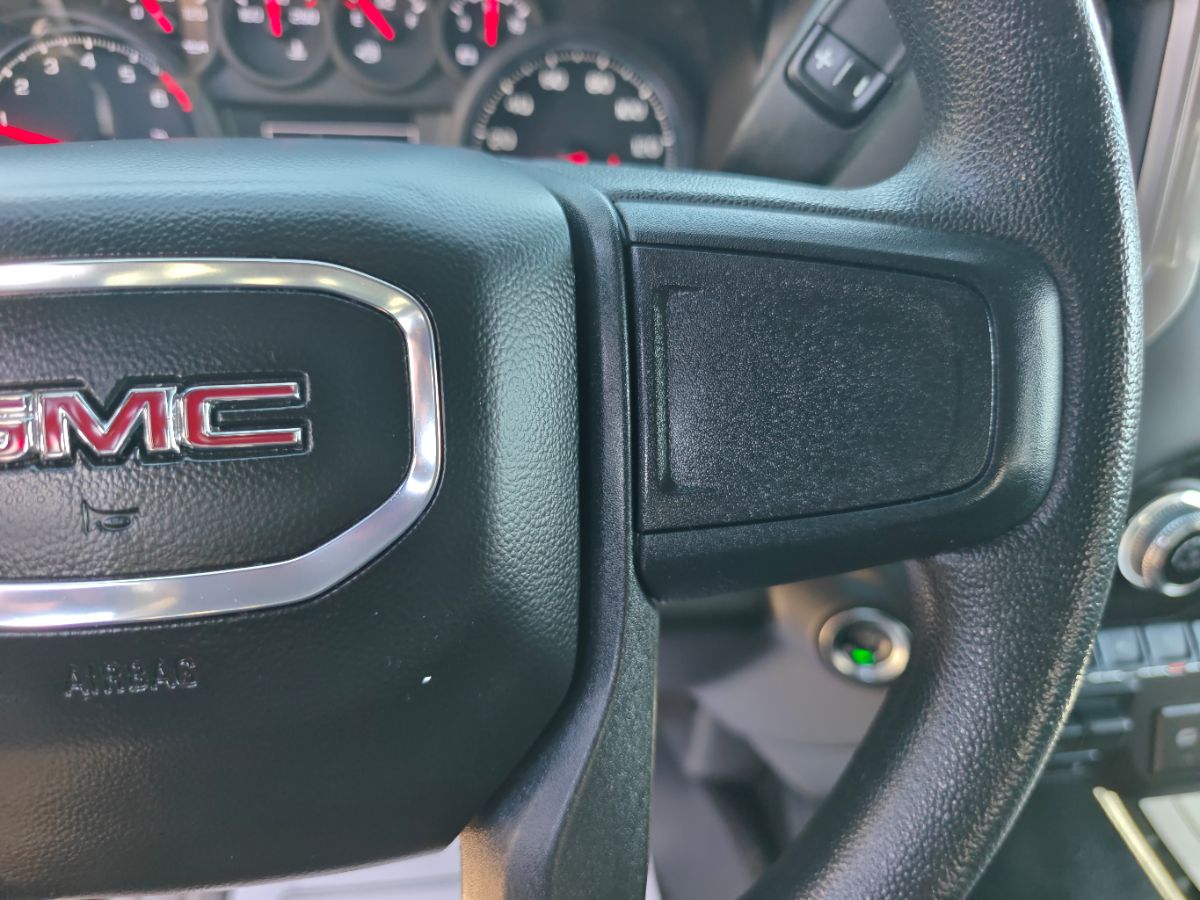 GMC Sierra photo 26