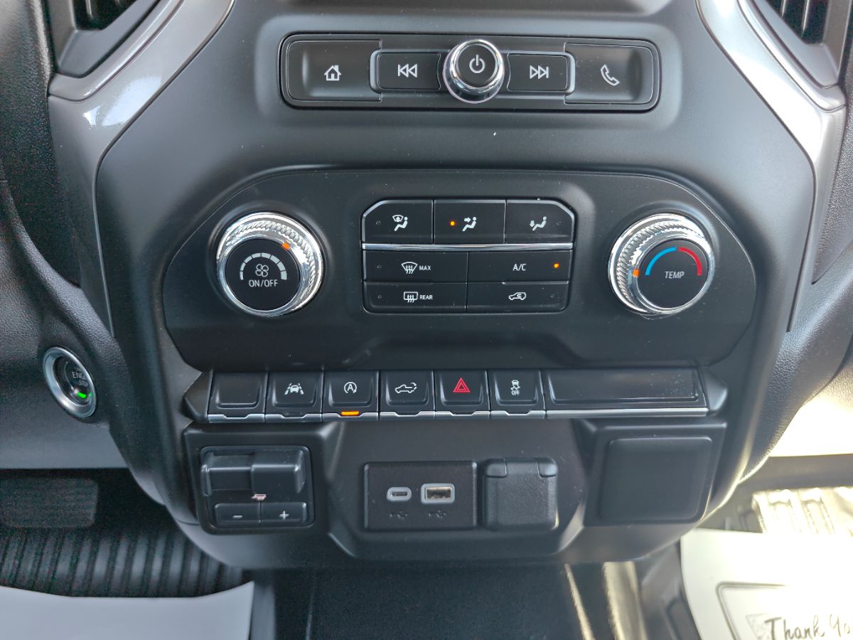 GMC Sierra photo 30