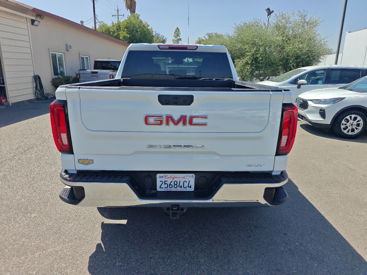 GMC Sierra photo 11