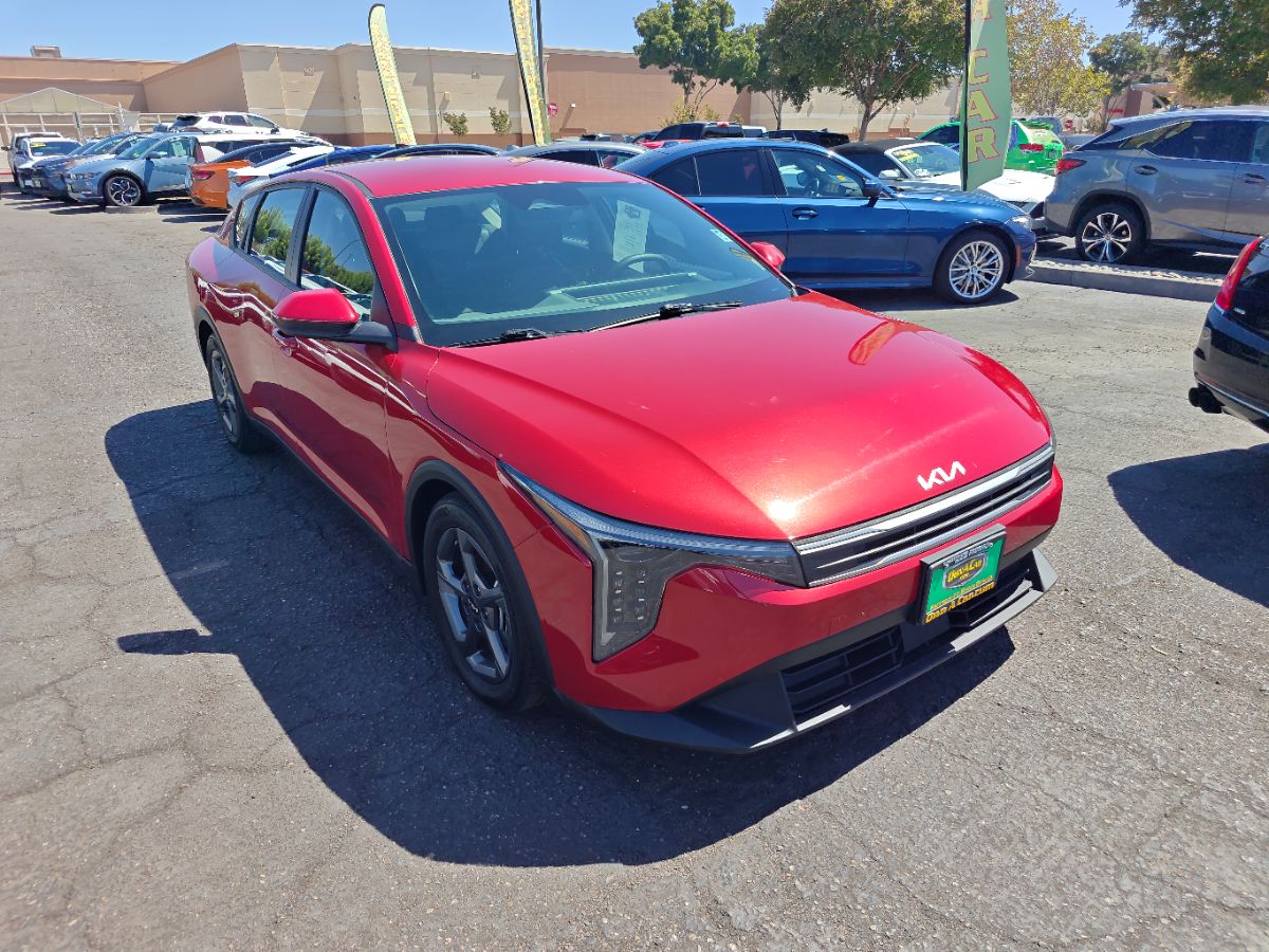Kia K4 photo 7