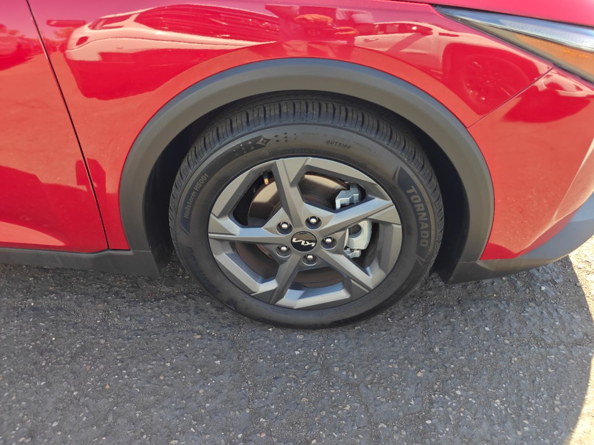 Kia K4 photo 8