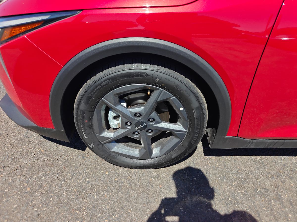 Kia K4 photo 16