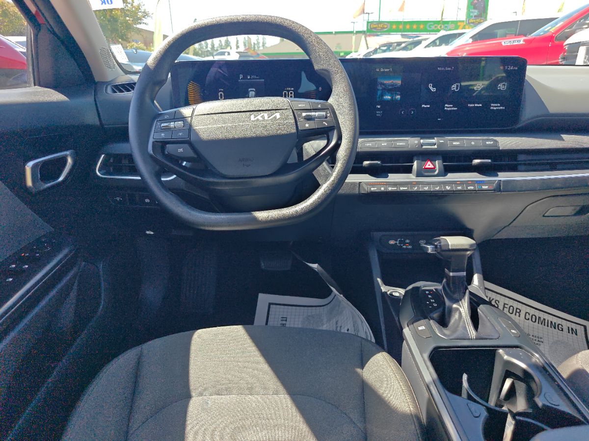 Kia K4 photo 20