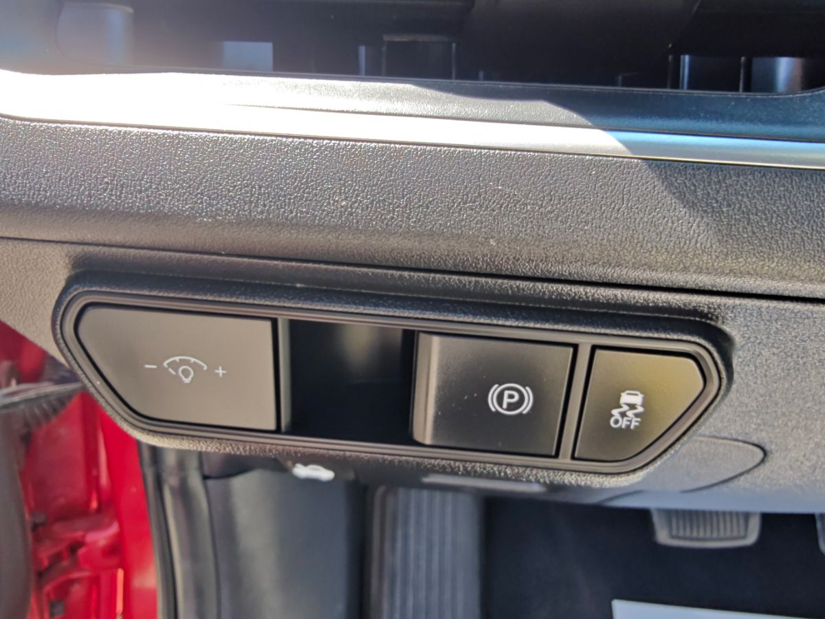Kia K4 photo 24