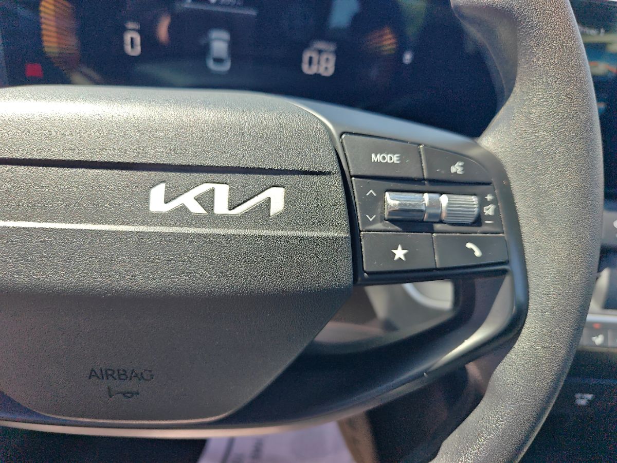 Kia K4 photo 26