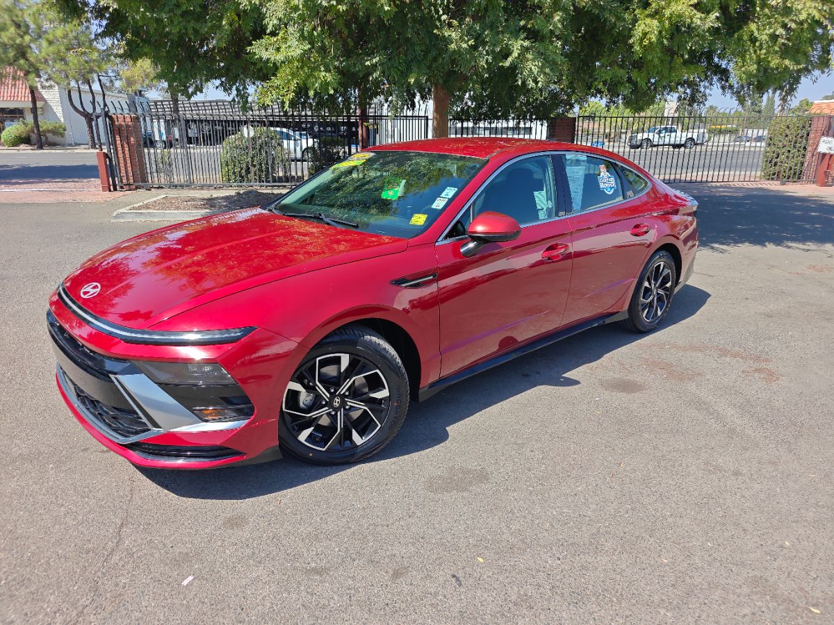 Hyundai Sonata photo 5