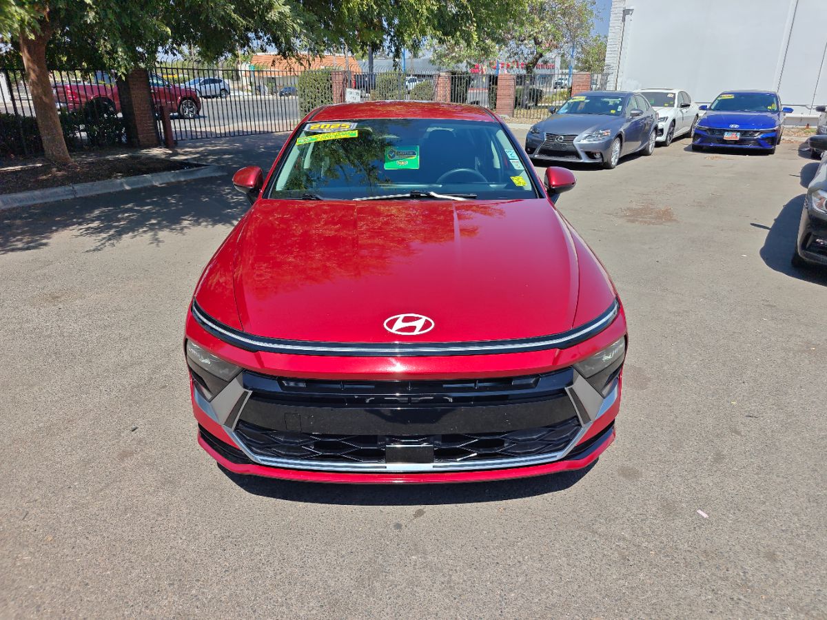 Hyundai Sonata photo 6