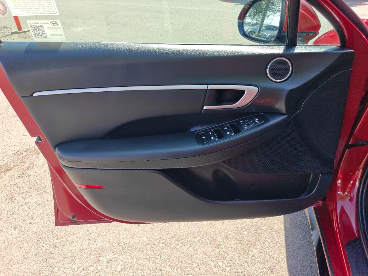 Hyundai Sonata photo 21