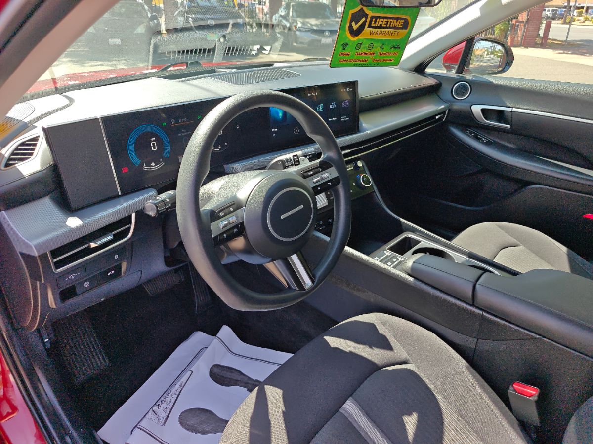 Hyundai Sonata photo 23