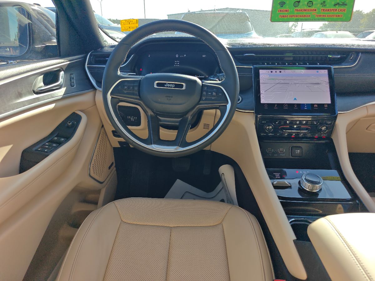 Jeep Grand Cherokee L photo 22