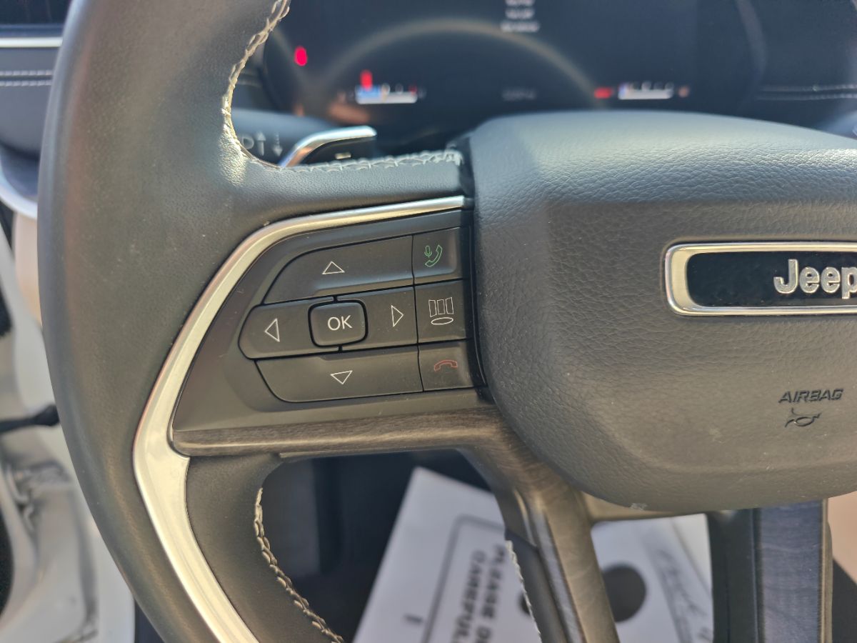Jeep Grand Cherokee L photo 29