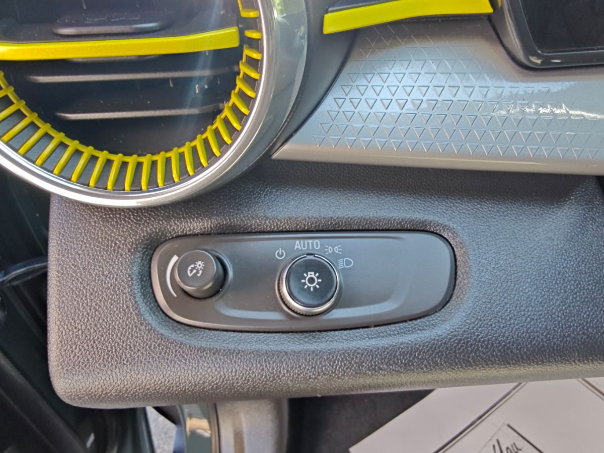 Chevrolet Trax photo 24
