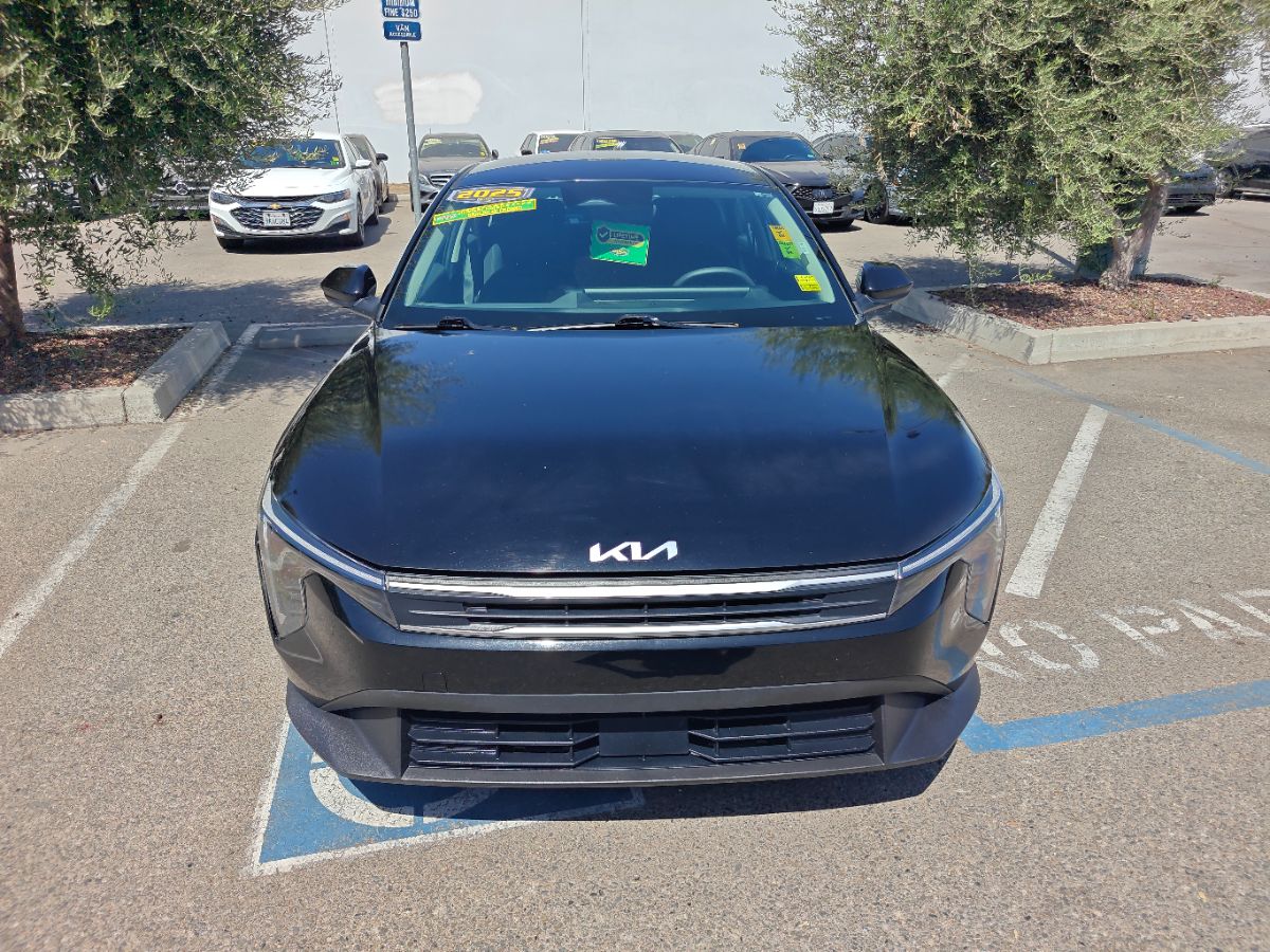 Kia K4 photo 6