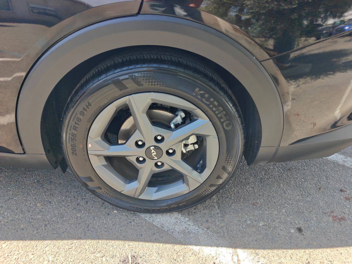 Kia K4 photo 15