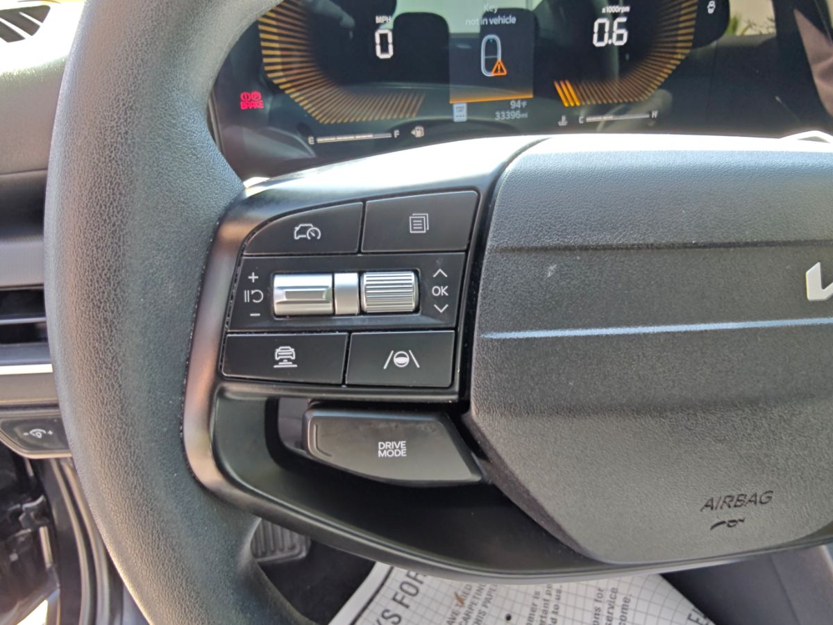 Kia K4 photo 25