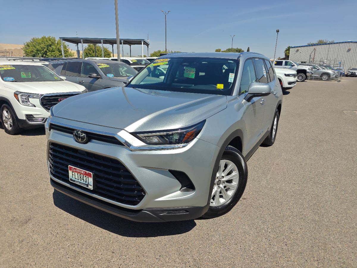 Toyota Grand Highlander photo 4