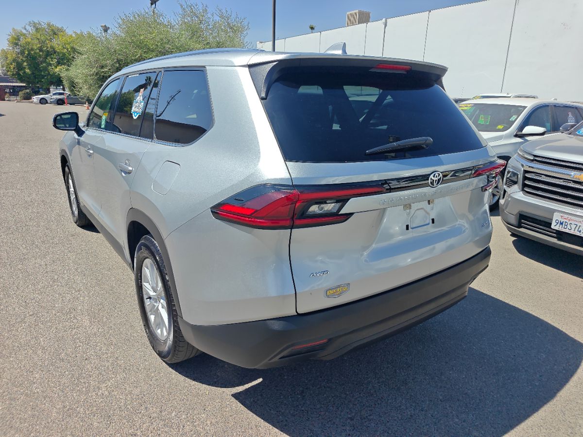 Toyota Grand Highlander photo 12