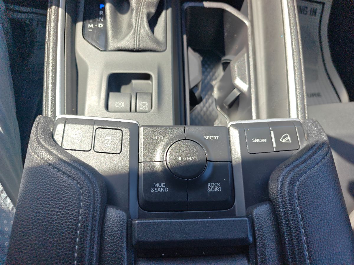Toyota Grand Highlander photo 34