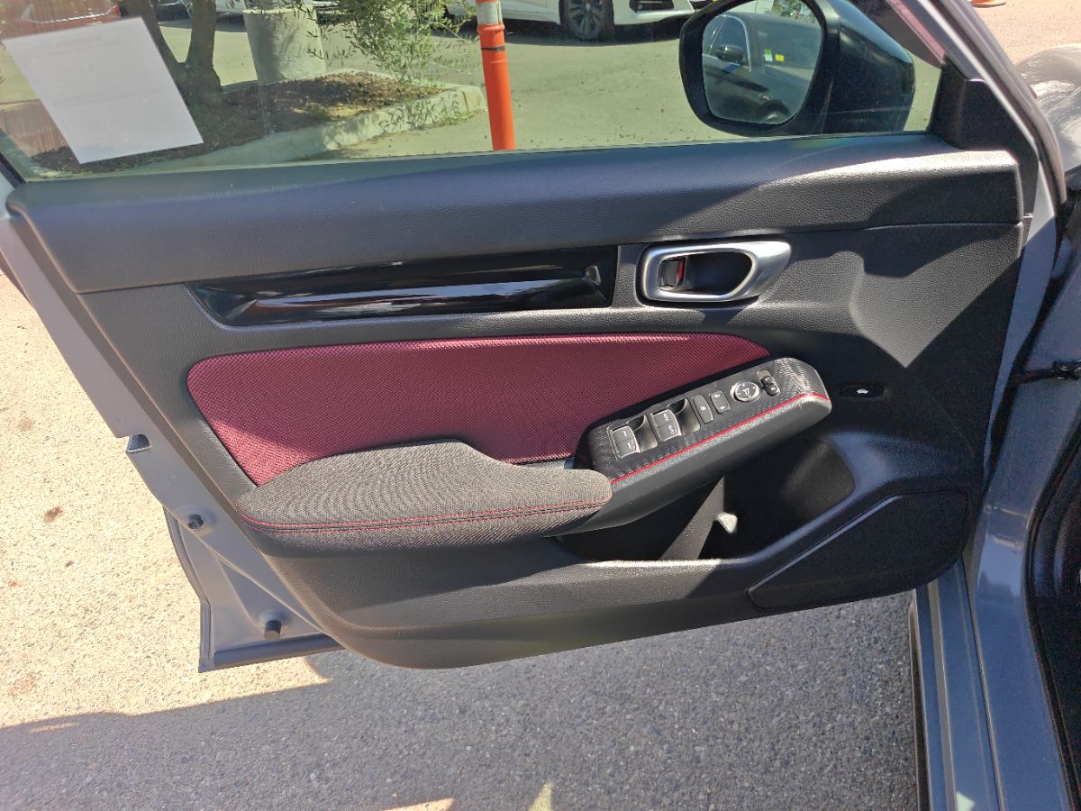 Honda Civic Si photo 21