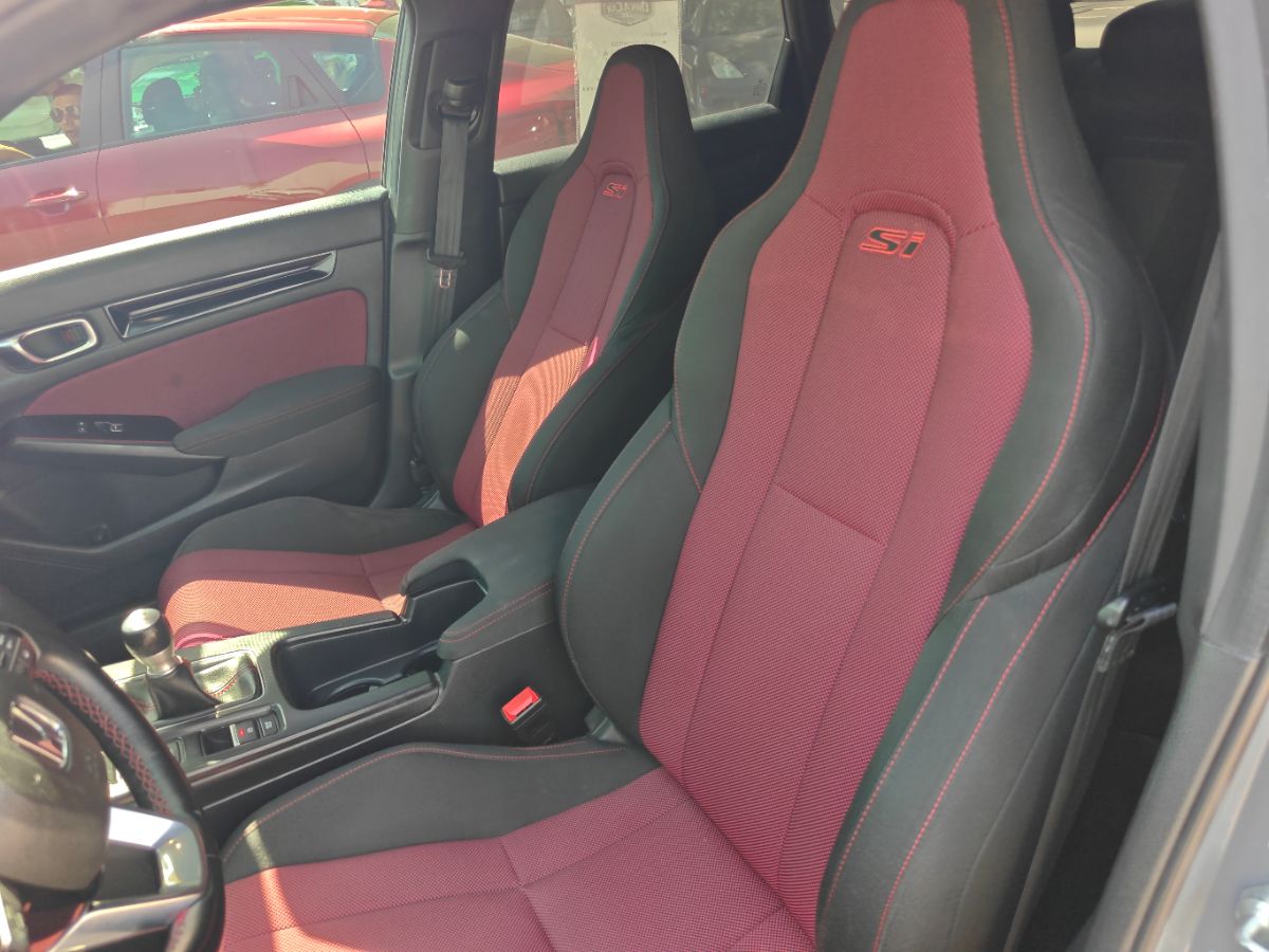 Honda Civic Si photo 22