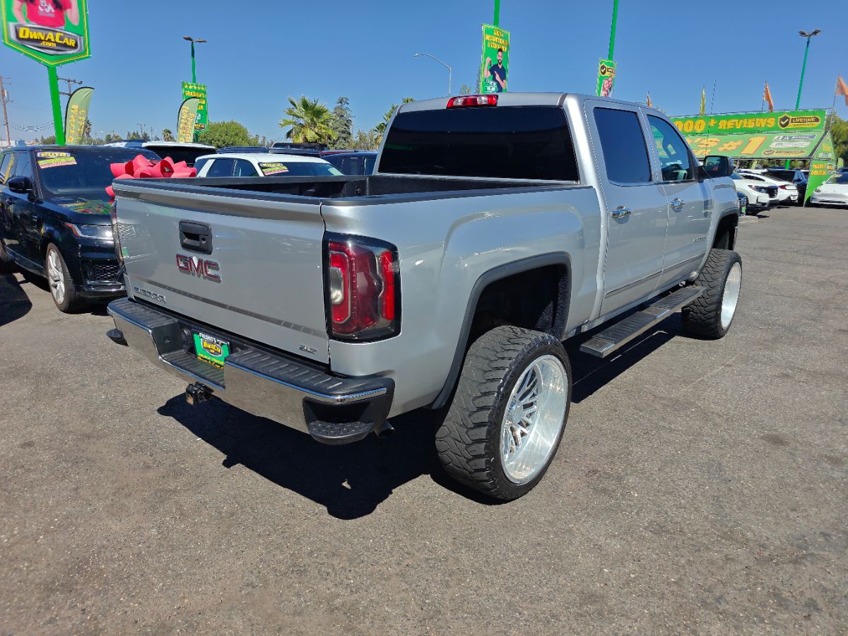 GMC Sierra photo 10