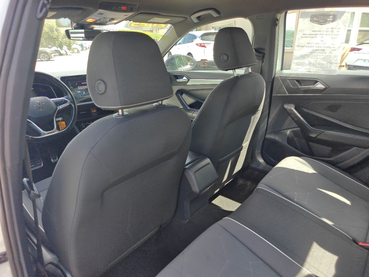 Volkswagen Jetta photo 18