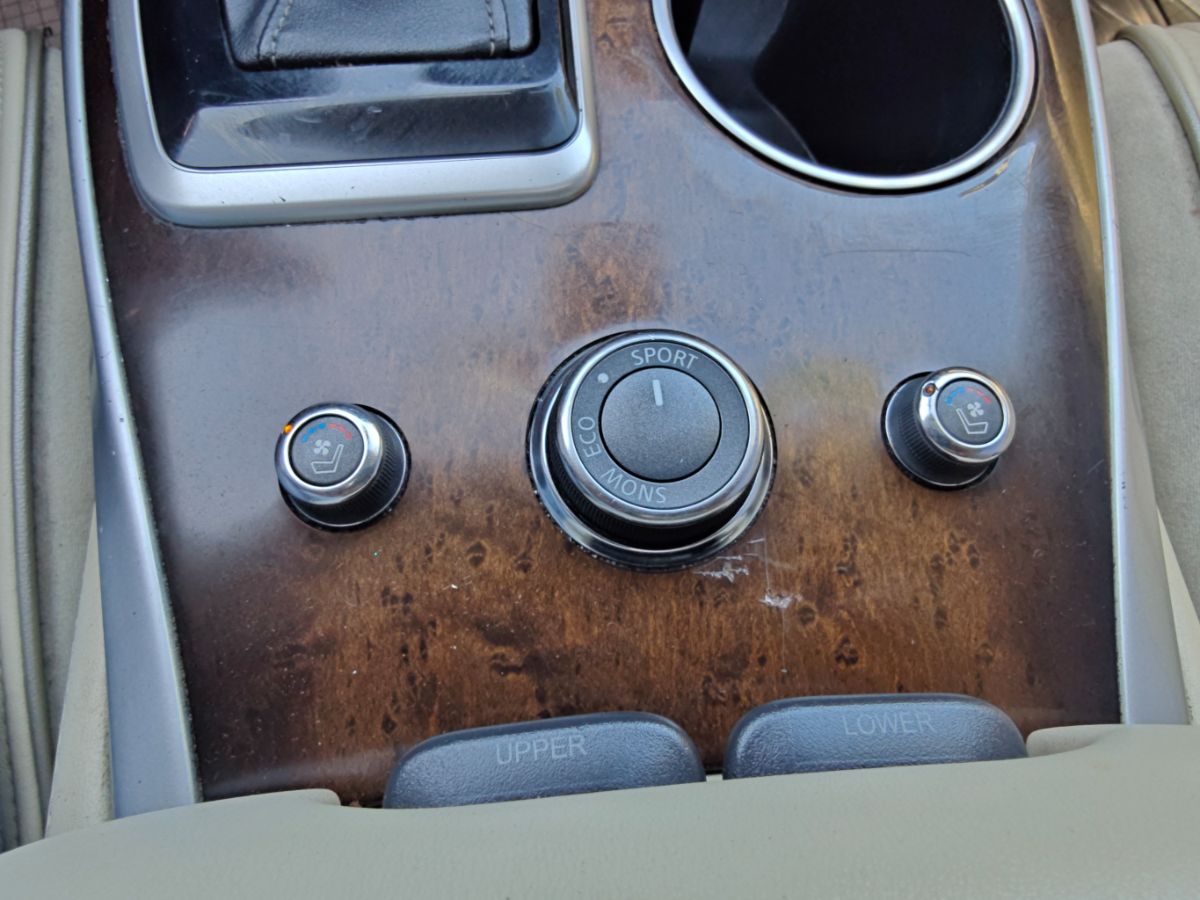 Infiniti QX60 photo 39