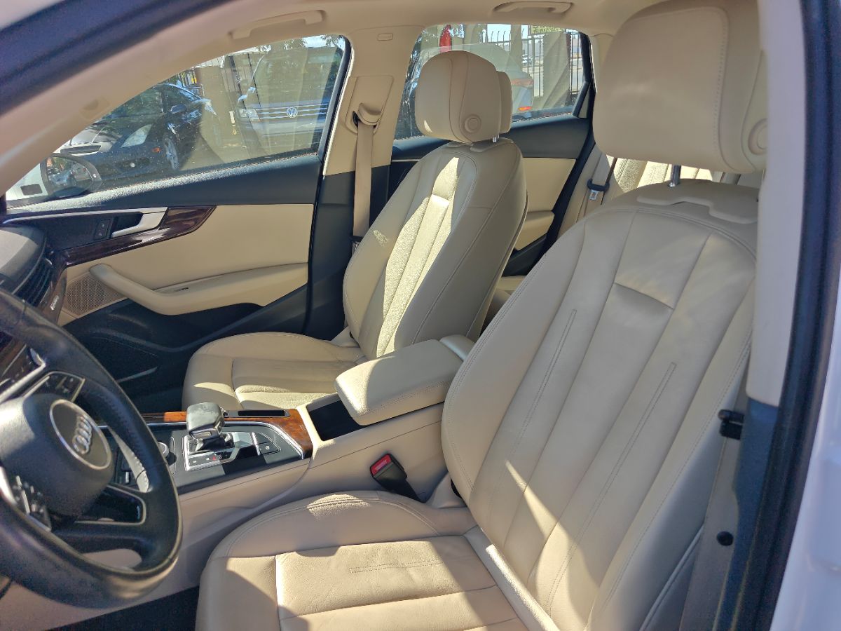 Audi A4 photo 23