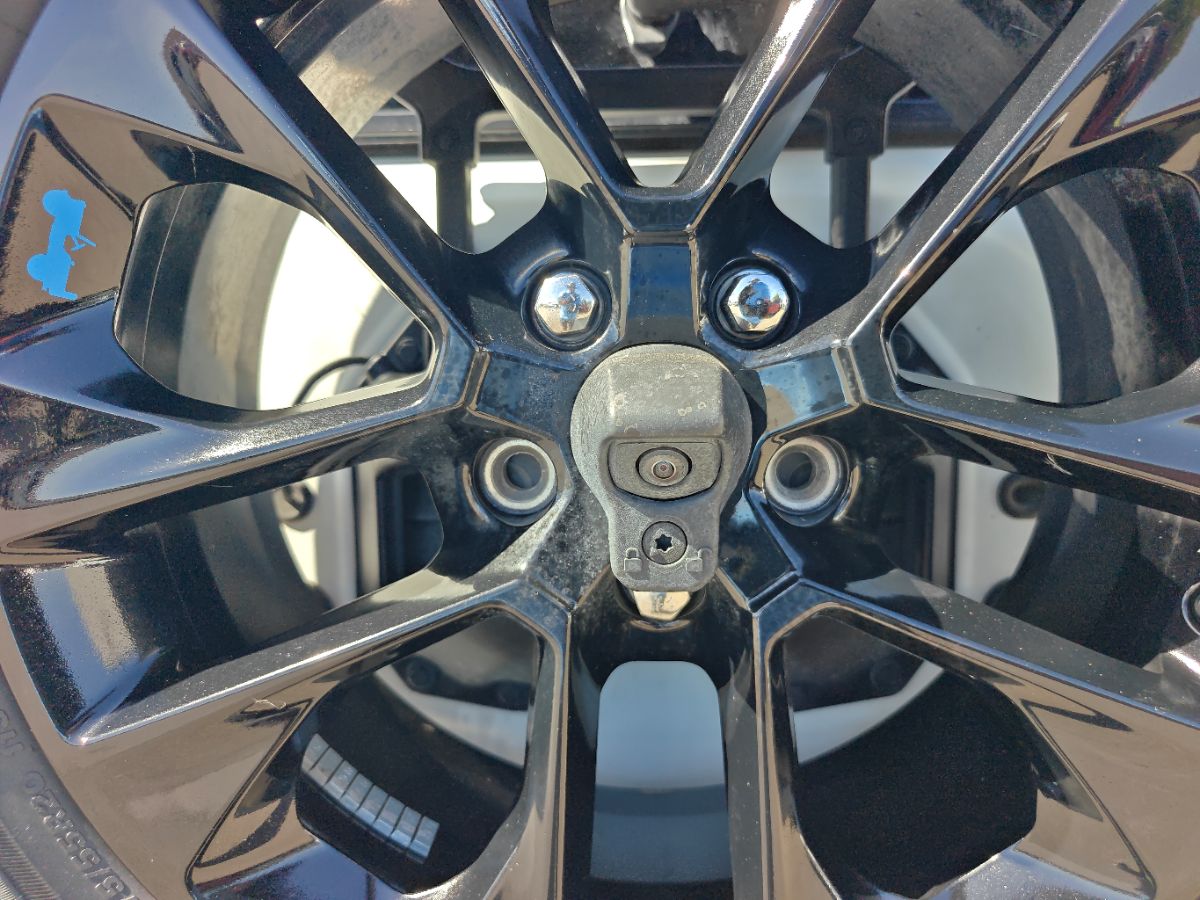 Jeep Wrangler photo 13