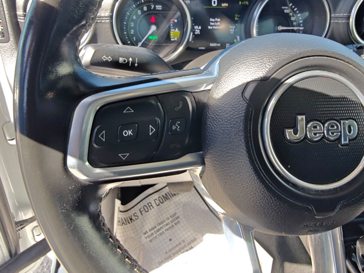 Jeep Wrangler photo 26