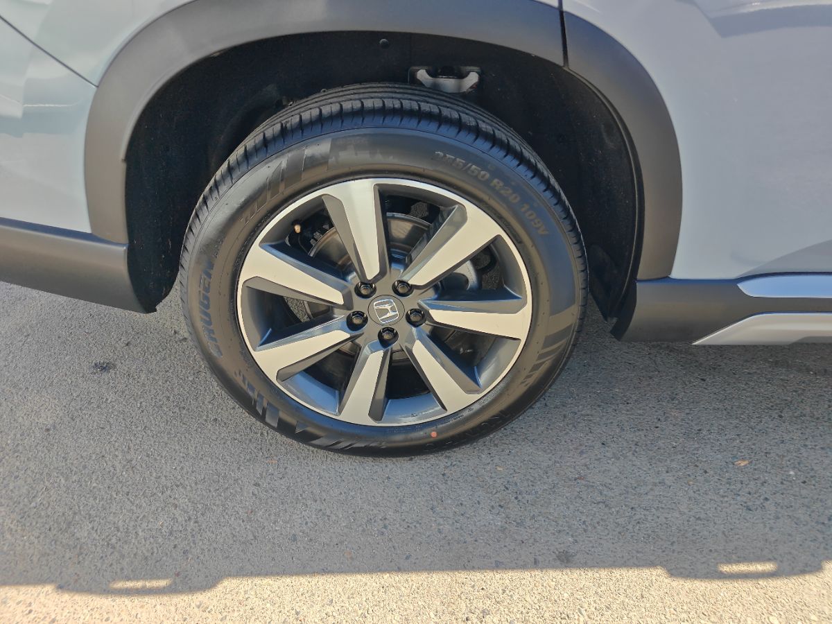 Honda Pilot photo 9