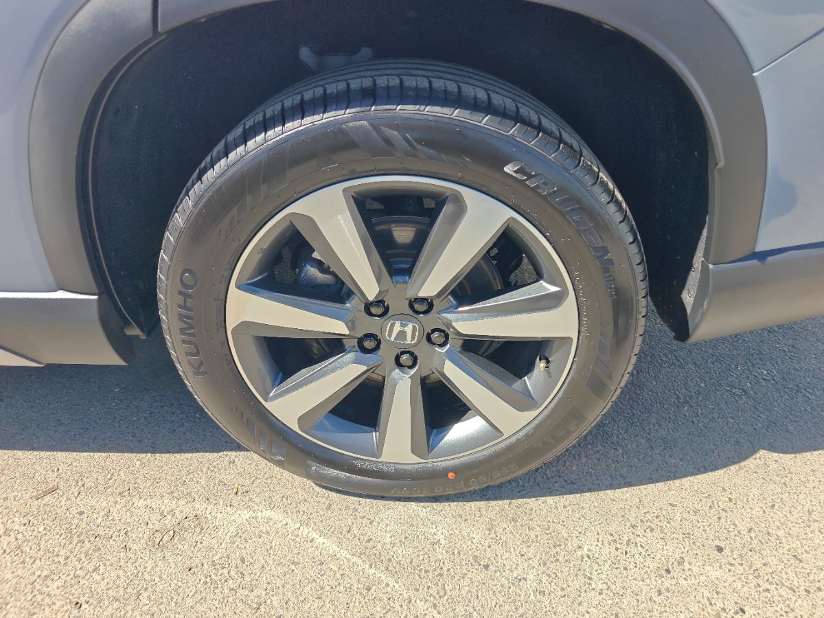 Honda Pilot photo 16