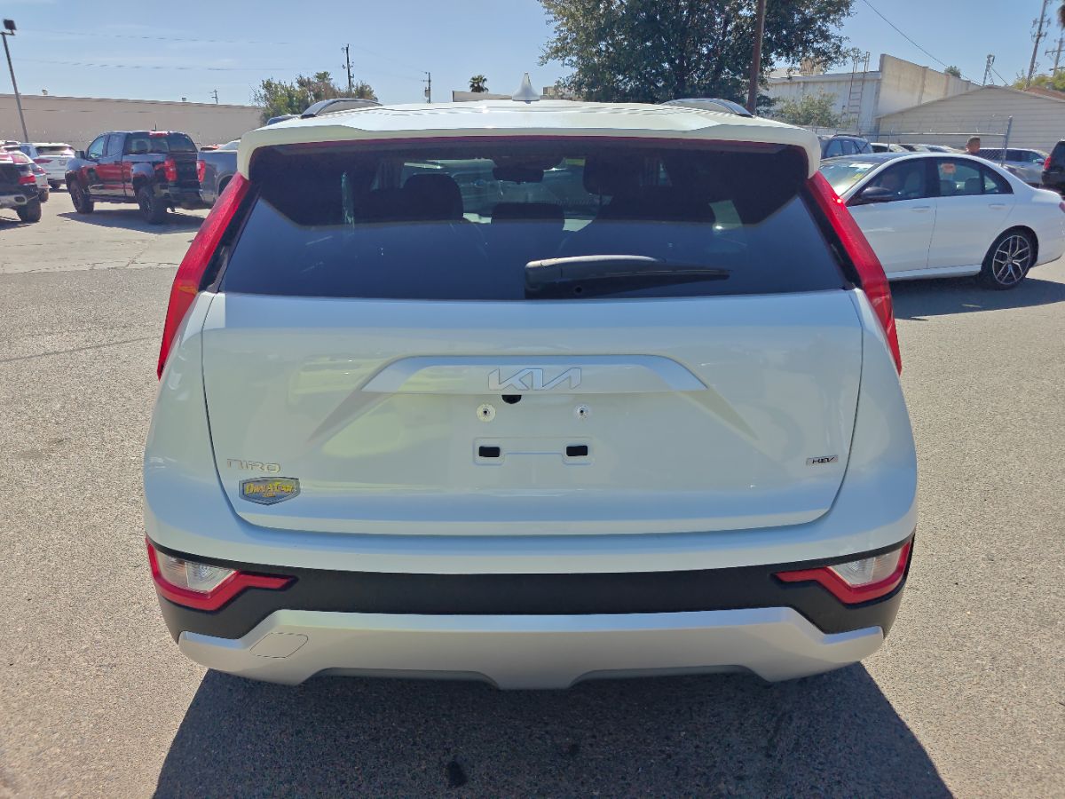 Kia Niro photo 11