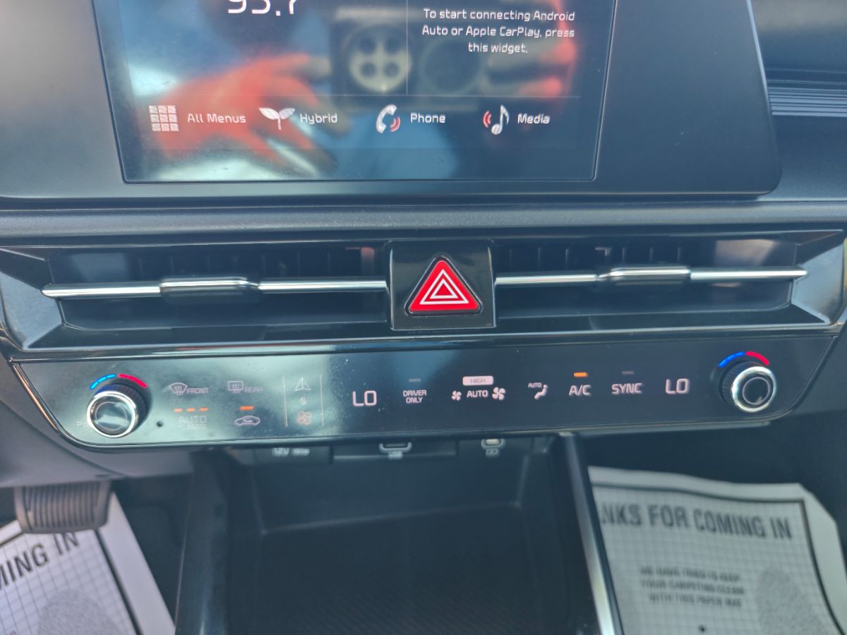 Kia Niro photo 30