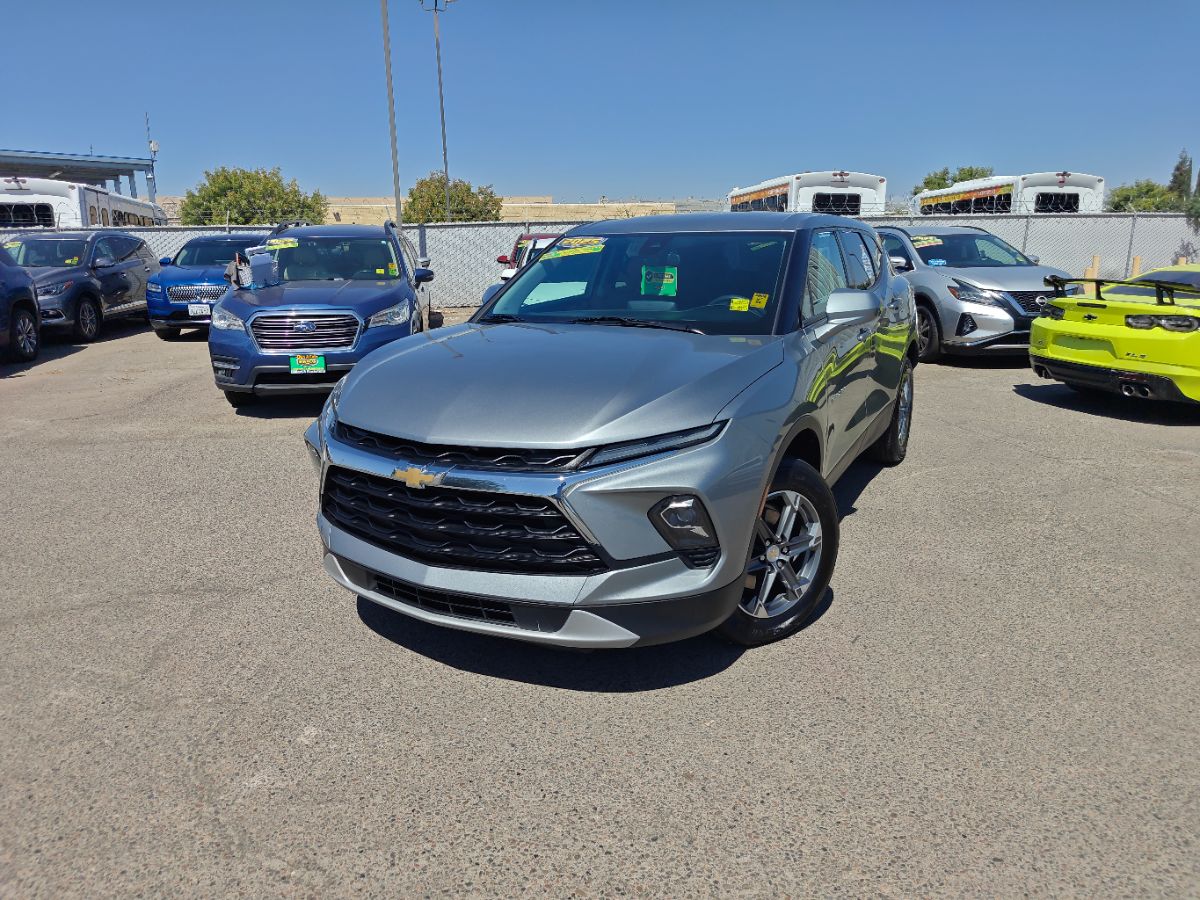 Chevrolet Blazer photo 4